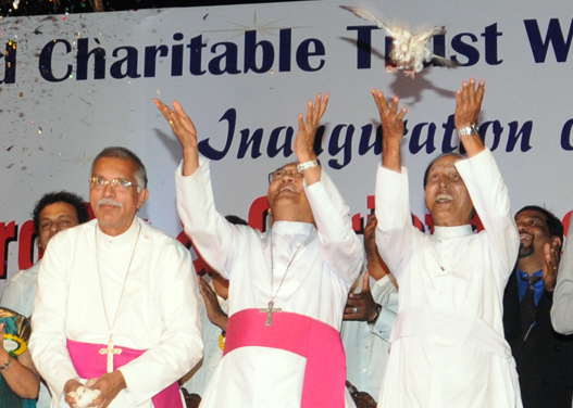 Mangalore: Bishop launches  Divine Word-24x7 Catholic religious channel